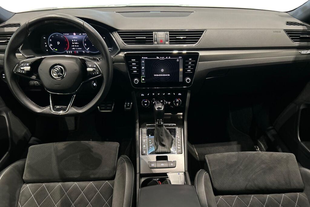 Skoda Superb 2023 Combi 2.0 TDI 200 SportLine Business DSG Autom.