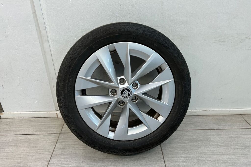 Skoda Octavia 2022 Combi 1.0 TSI Style eTEC DSG Autom.