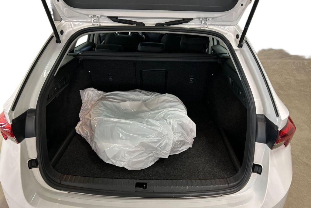 SKODA OCTAVIA 2022 Combi 1.4 TSI PHEV Ambition iV DSG Autom.