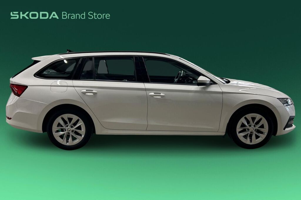 SKODA OCTAVIA 2022 Combi 1.4 TSI PHEV Ambition iV DSG Autom.