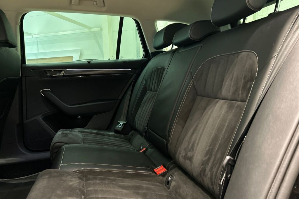 Skoda Superb 2022 Combi 2.0 TDI 150 Style BusinessLine DSG Autom.