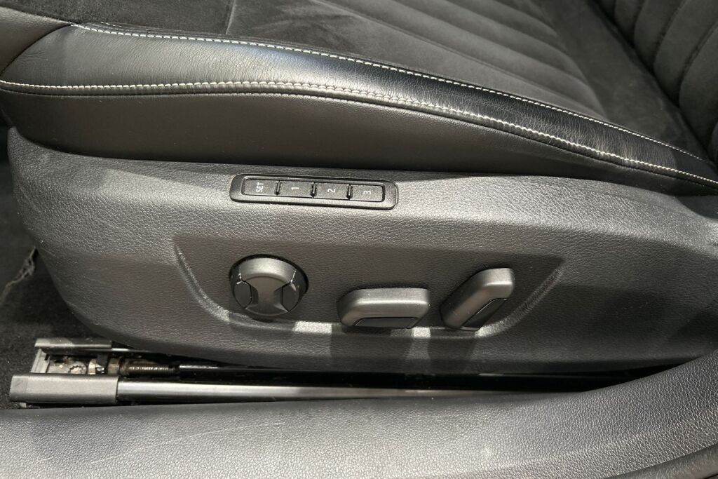 Skoda Superb 2022 Combi 2.0 TDI 150 Style BusinessLine DSG Autom.