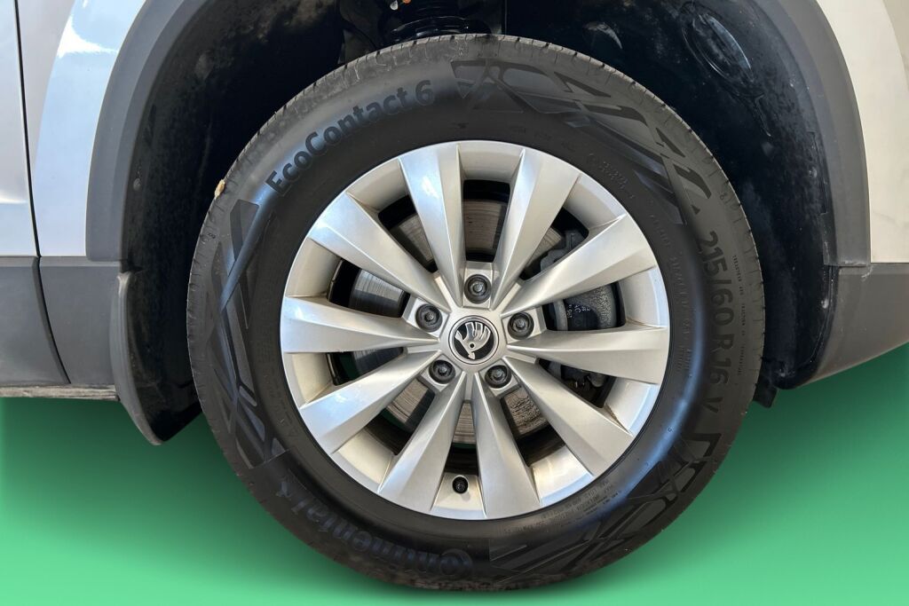 SKODA Karoq 2023 1.5 TSI 150hv Ambition DSG Autom.