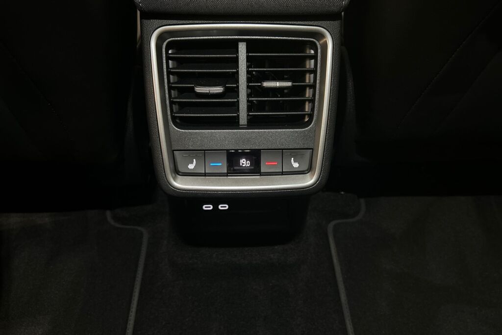 Skoda Enyaq 2026 85x 4x4 Selection