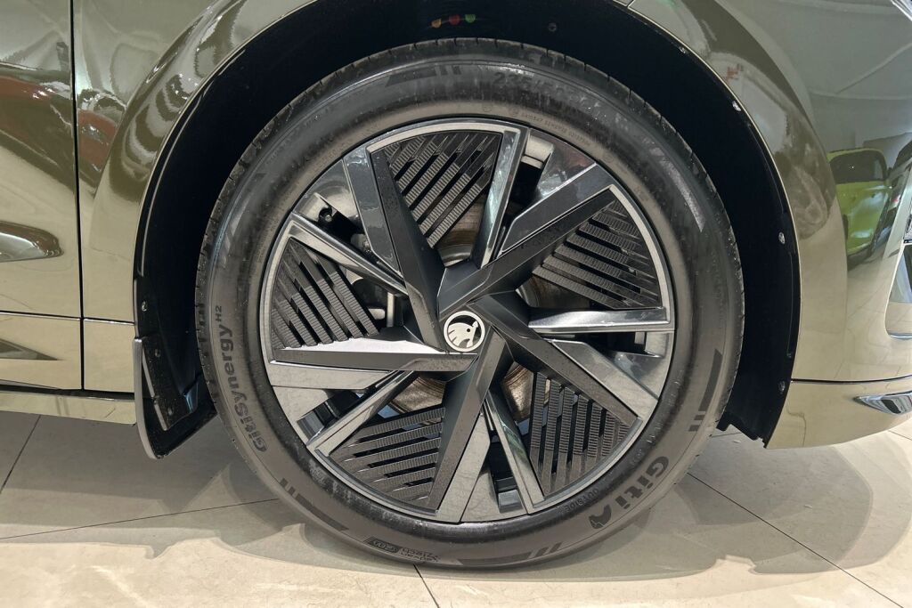 Skoda Enyaq 2026 85x 4x4 RS