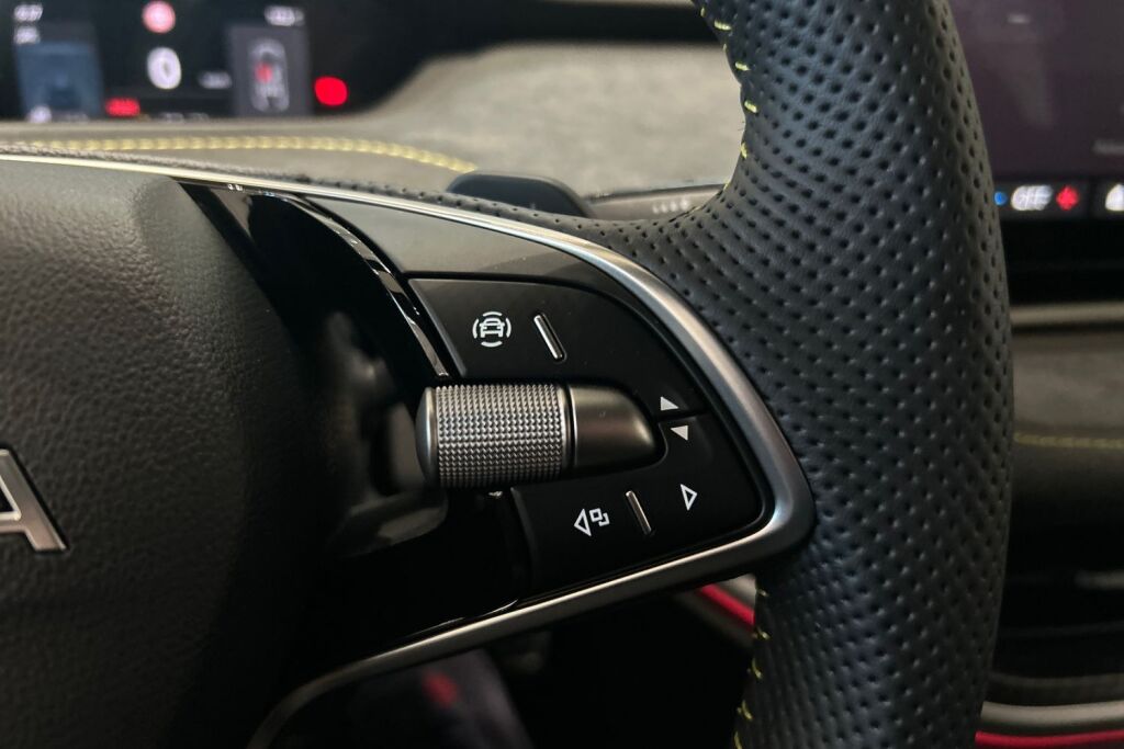 Skoda Enyaq 2026 85x 4x4 RS