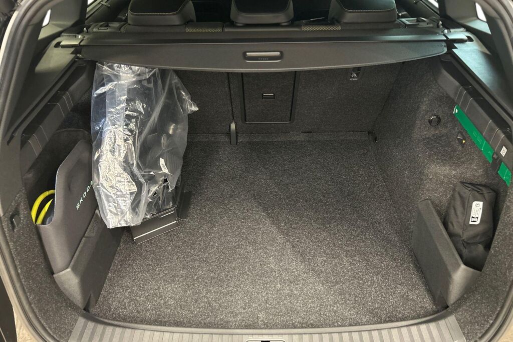 Skoda Enyaq 2026 85x 4x4 RS