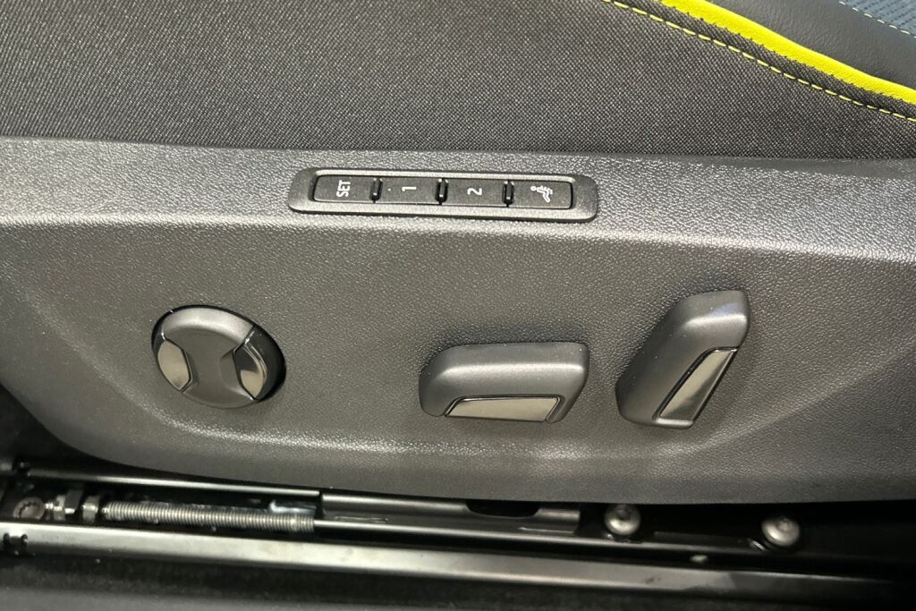 Skoda Enyaq 2026 85x 4x4 RS