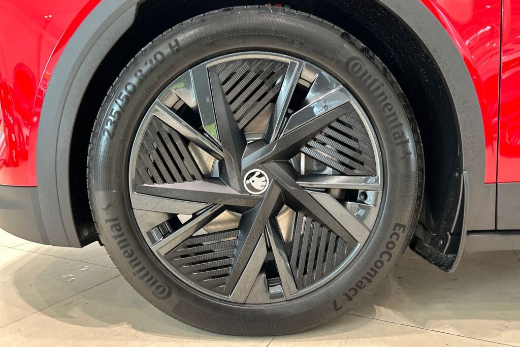 Skoda Elroq 2026 85x 4x4 RS