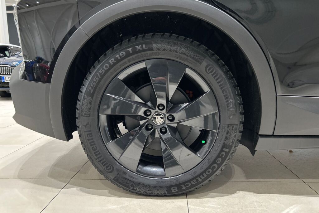 Skoda Elroq 2026 85x 4x4 Style