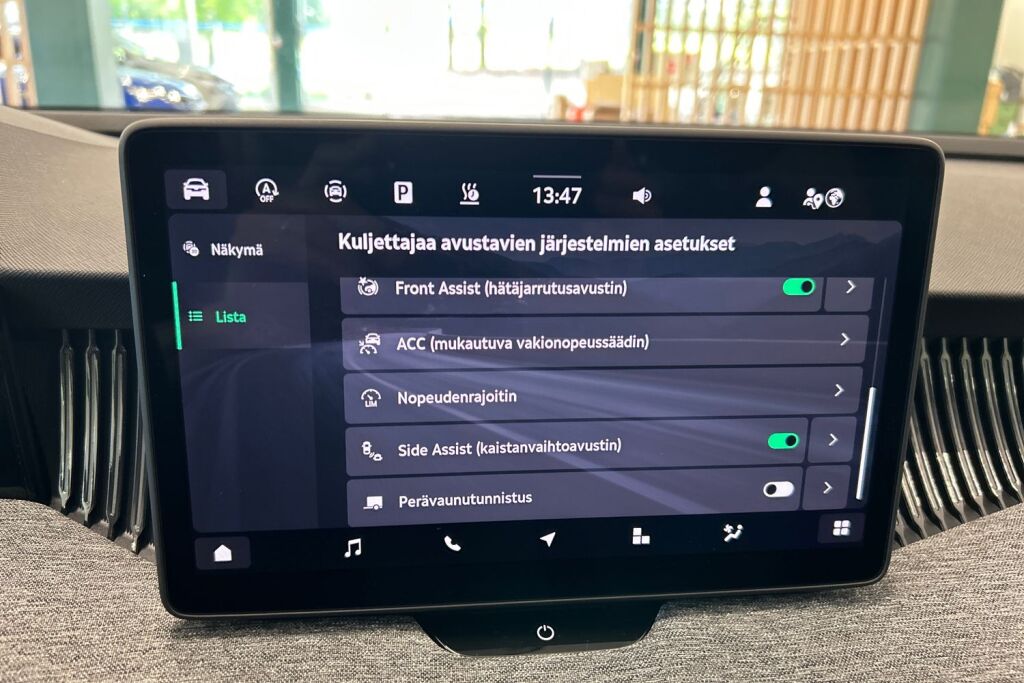 Skoda Superb 2026 Combi 1.5 TSI eTEC Selection DSG Autom.