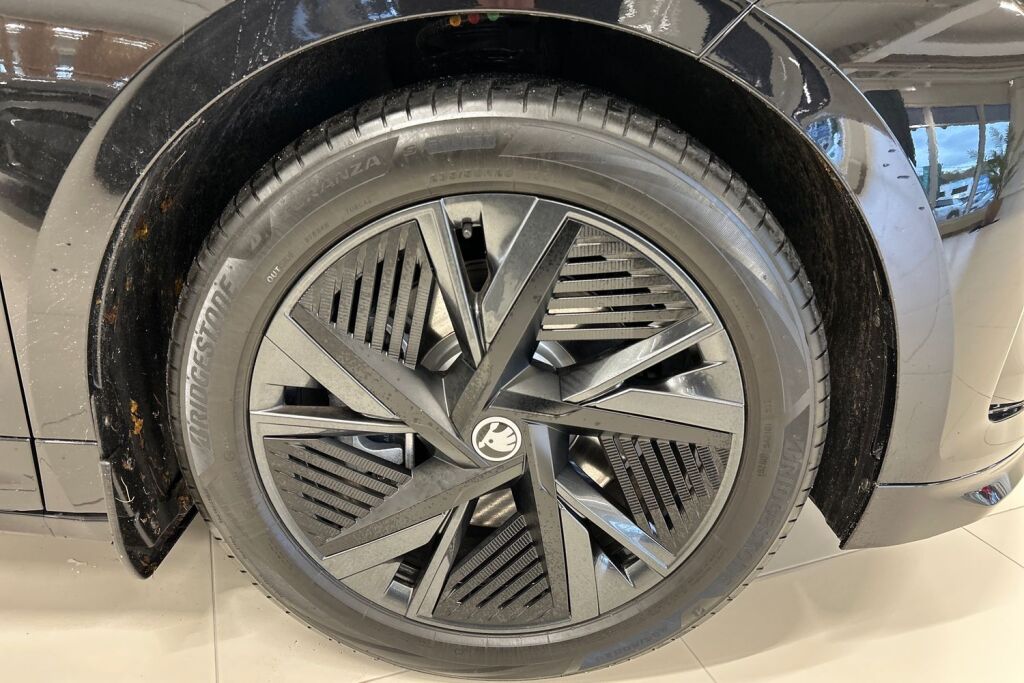Skoda Enyaq 2026 85x 4x4 RS