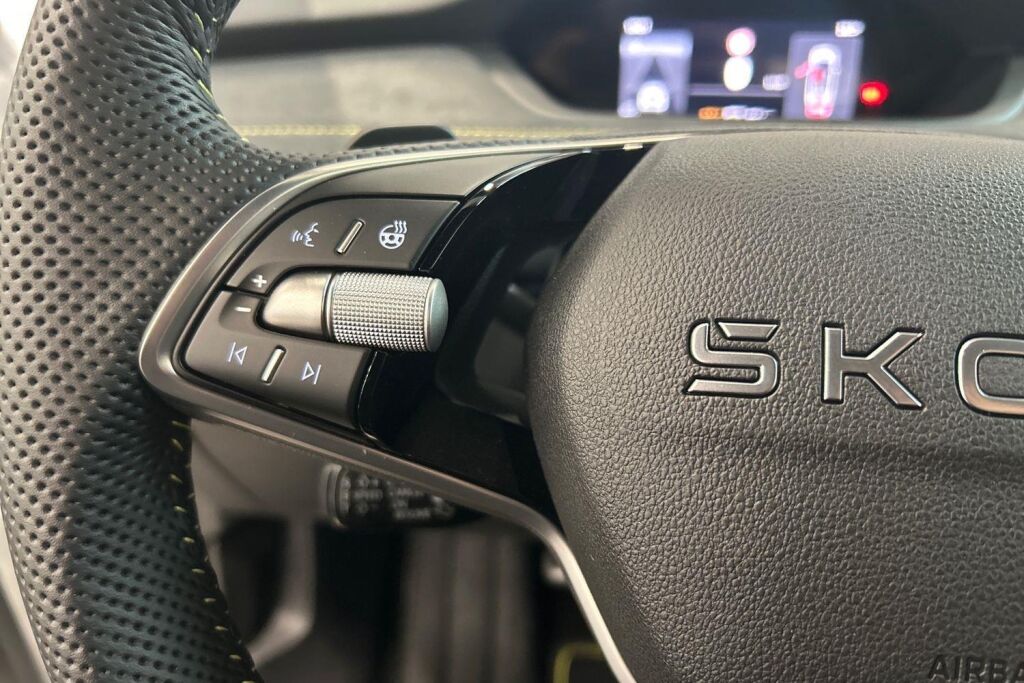 Skoda Enyaq 2026 85x 4x4 RS