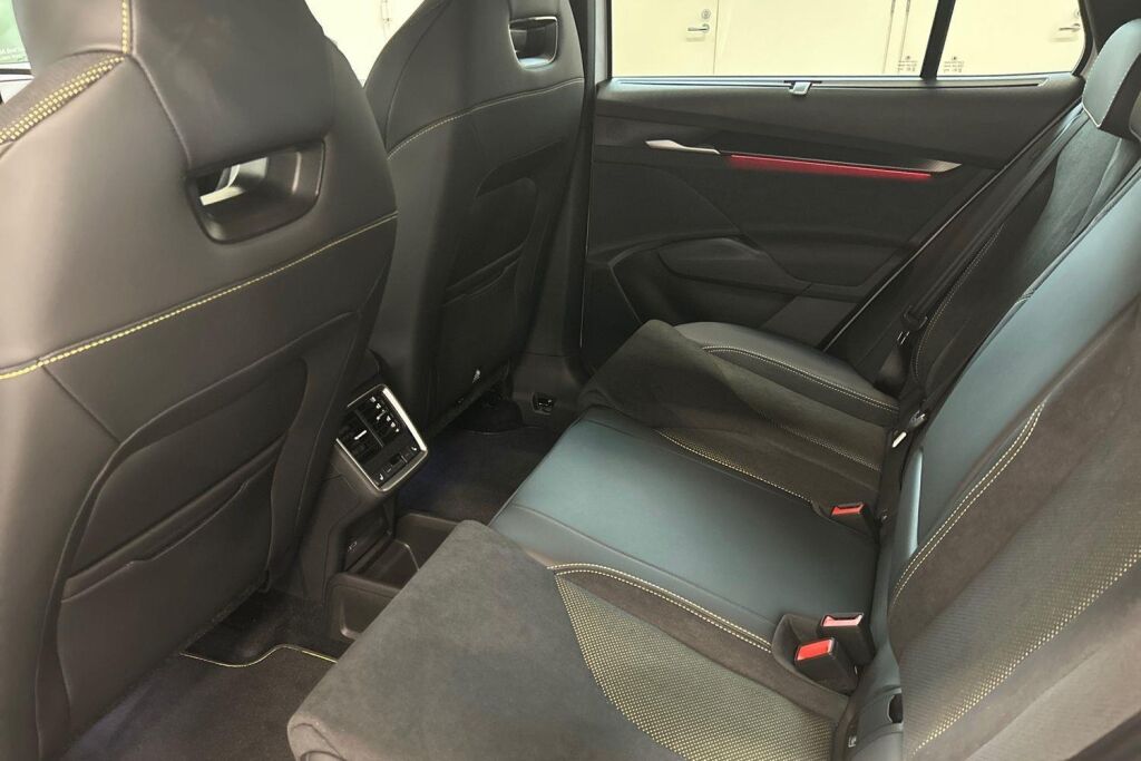Skoda Enyaq 2026 85x 4x4 RS