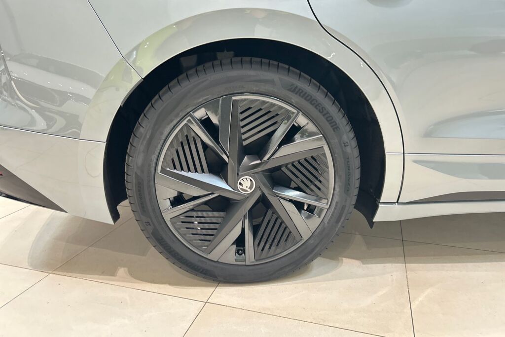 Skoda Enyaq 2026 85x 4x4 RS
