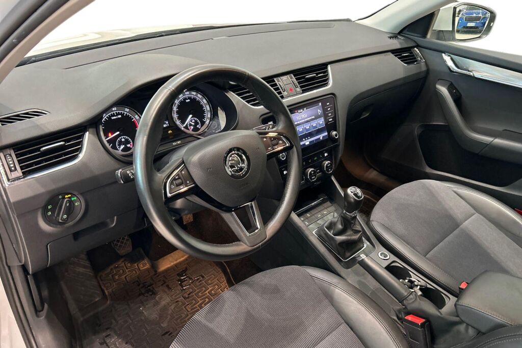 Skoda Octavia 2020 Combi 1,5 TSI Style BusinessLine