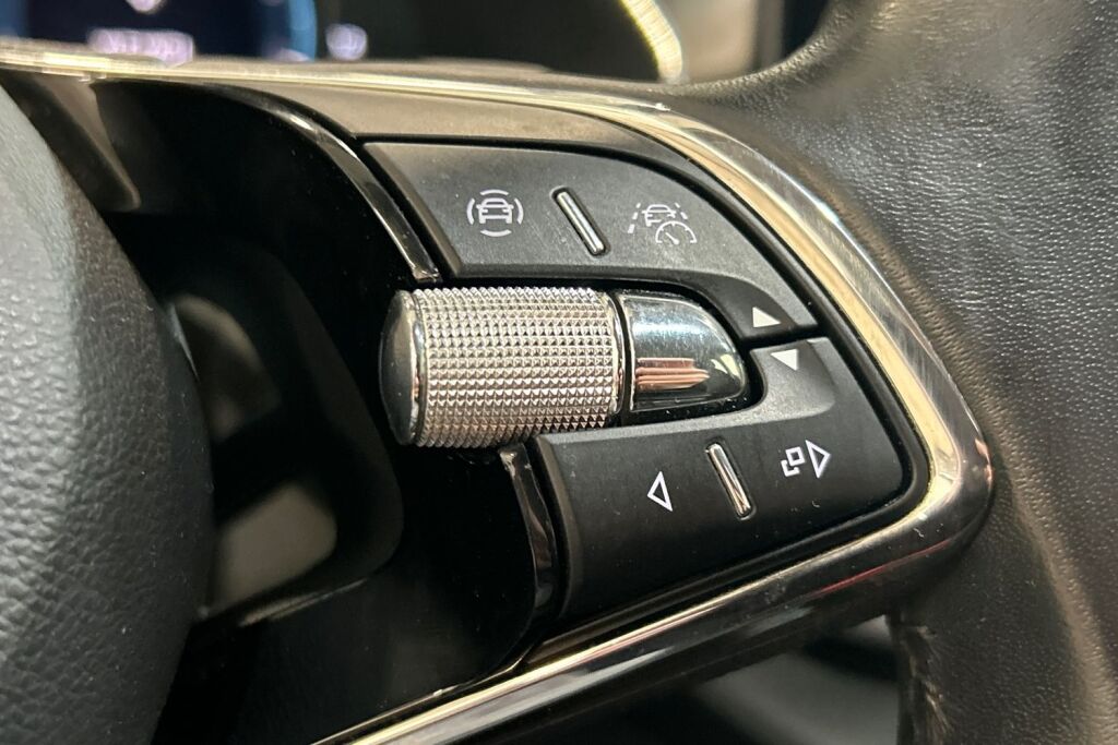 Skoda Octavia 2021 Combi 2,0 TDI 150 Ambition Launch Edition DSG Autom.