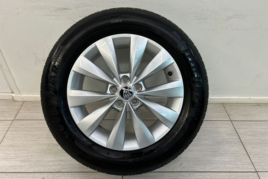 SKODA Kamiq 2021 1,5 TSI Style DSG Autom.