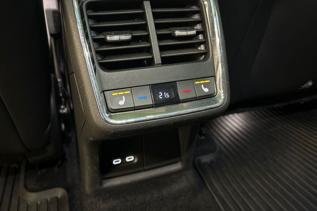 Skoda Enyaq 2021 80 Launch Edition iV