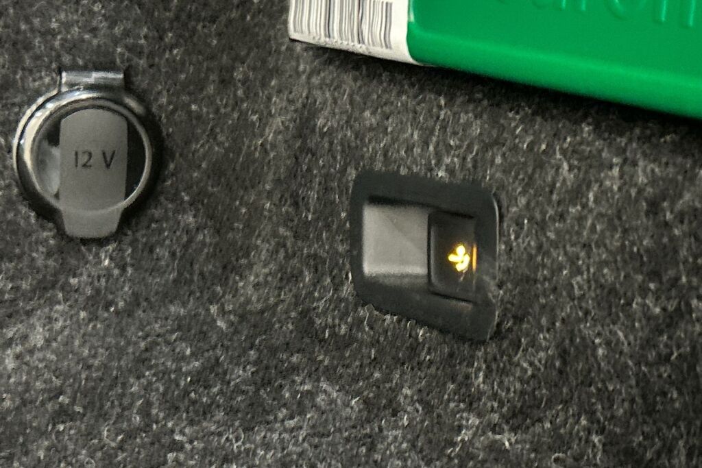 Skoda Enyaq 2021 80 Launch Edition iV