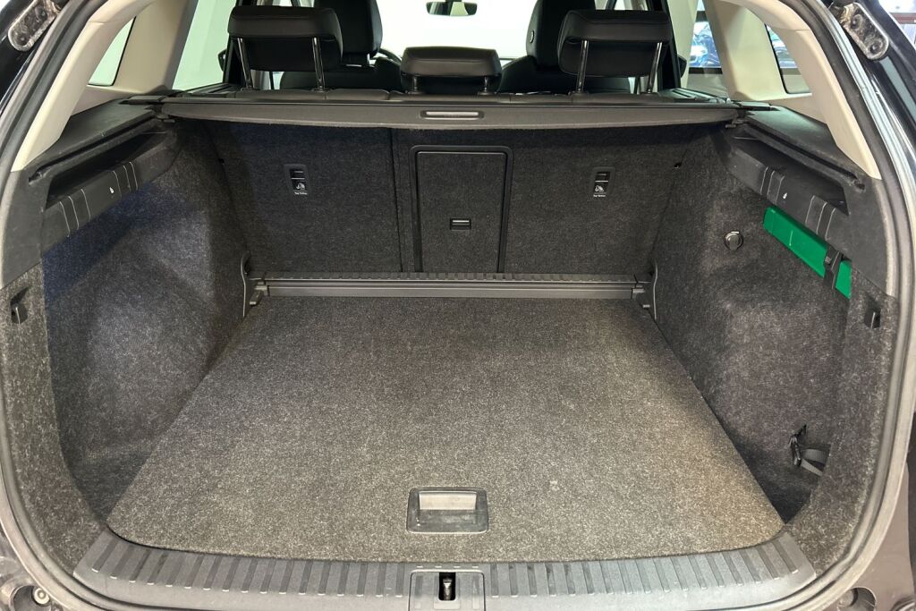 SKODA Enyaq 2021 60 Launch Edition iV