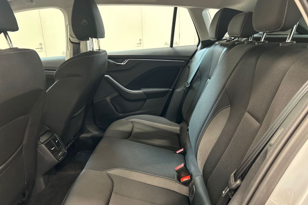 SKODA Scala 2024 1.0 TSI 110 Explore Edition DSG Autom.