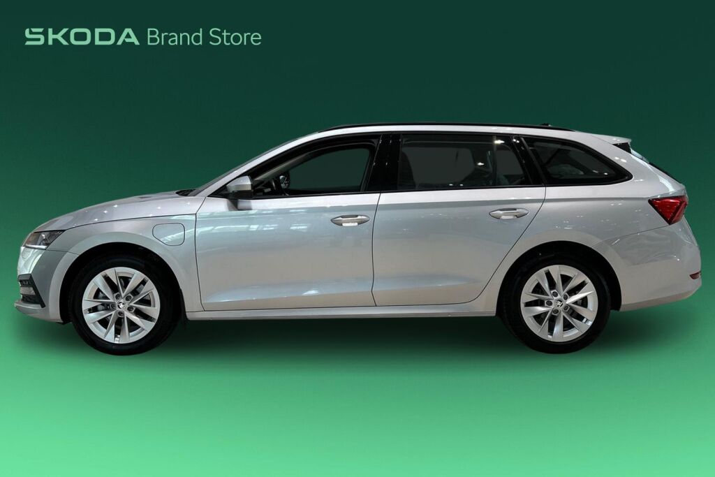 Skoda Octavia 2024 Combi 1.4 TSI PHEV Ambition iV DSG Autom.