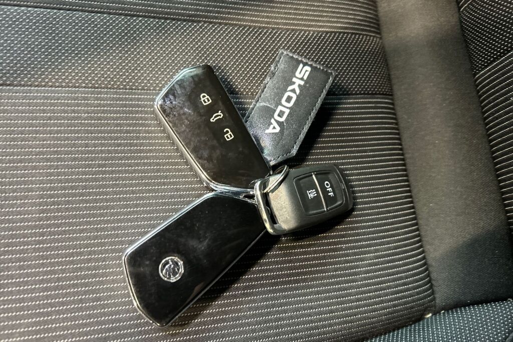 Skoda Octavia 2024 Combi 1.4 TSI PHEV SportLine iV DSG Autom.