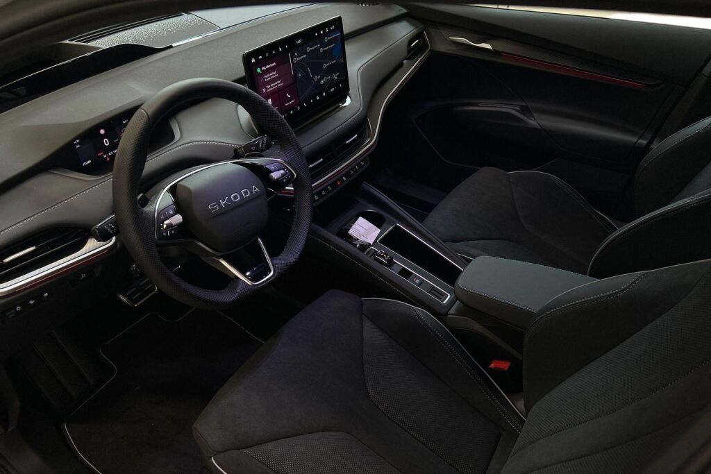 Skoda Elroq 2025 85 SportLine