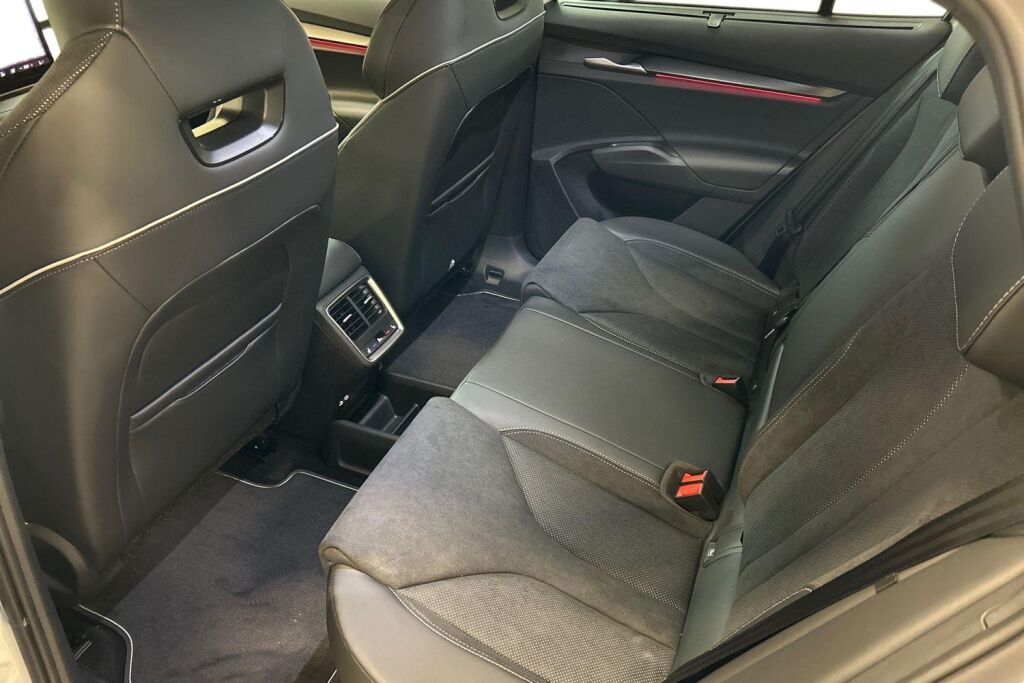 Skoda Elroq 2025 85 SportLine