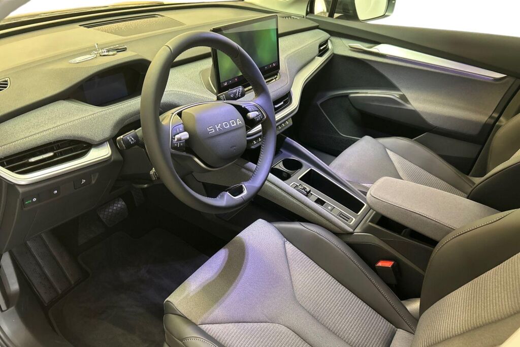 Skoda Enyaq 2025 60 Selection