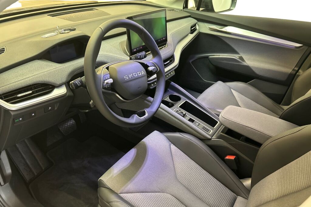 Skoda Enyaq 2025 60 Selection