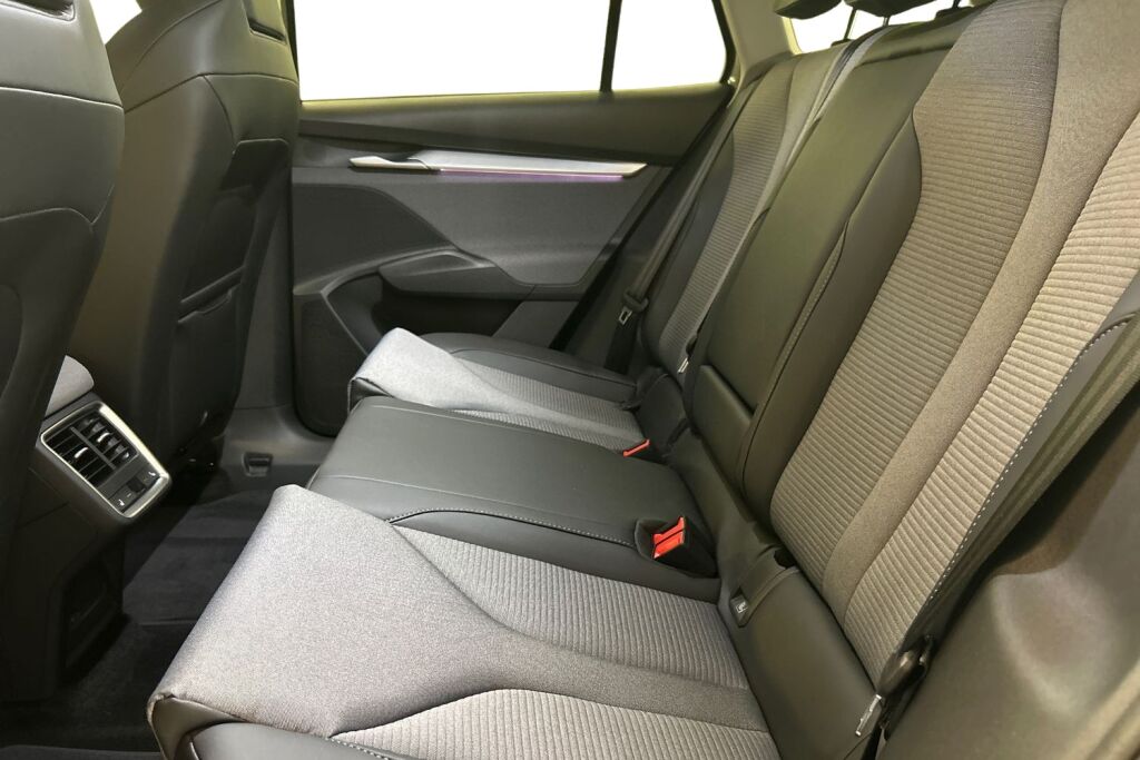 Skoda Enyaq 2025 60 Selection