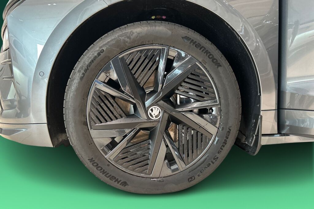 Skoda Enyaq 2025 85x 4x4 RS