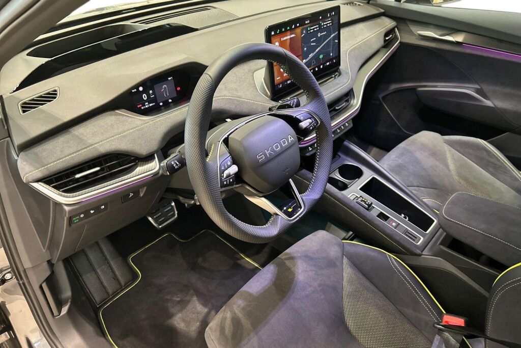 Skoda Enyaq 2025 85x 4x4 RS
