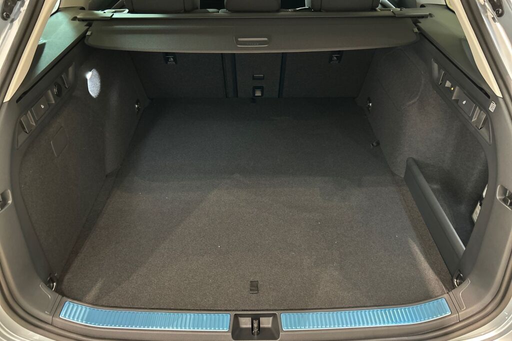 Skoda Superb 2025 Combi 1.5 TSI PHEV Style Explore DSG Autom.
