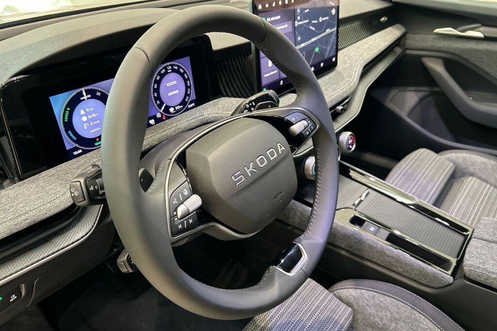 Skoda Superb 2025 Combi 1.5 TSI PHEV Style Explore DSG Autom.
