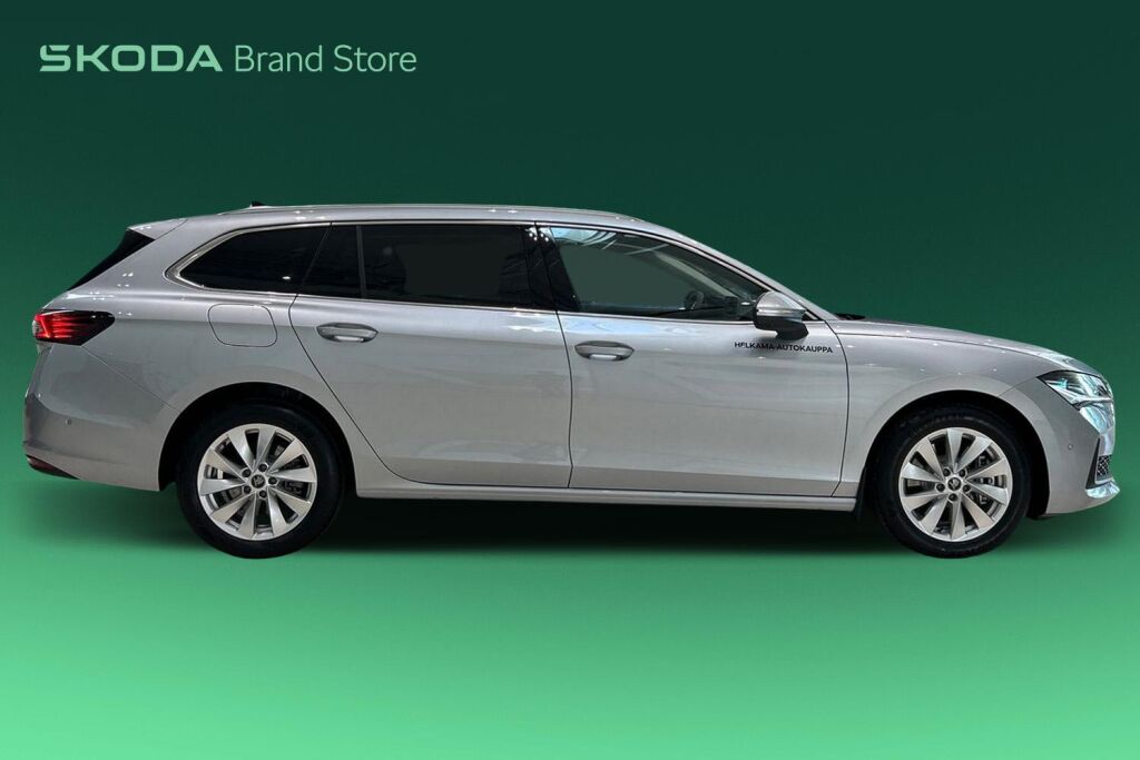Skoda Superb 2025 Combi 1.5 TSI PHEV Style Explore DSG Autom.