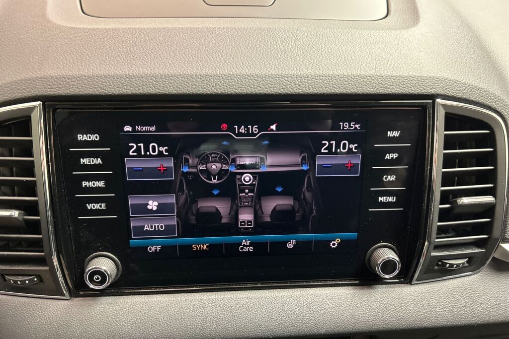 Skoda Karoq 2019 1,5 TSI Style DSG Autom.