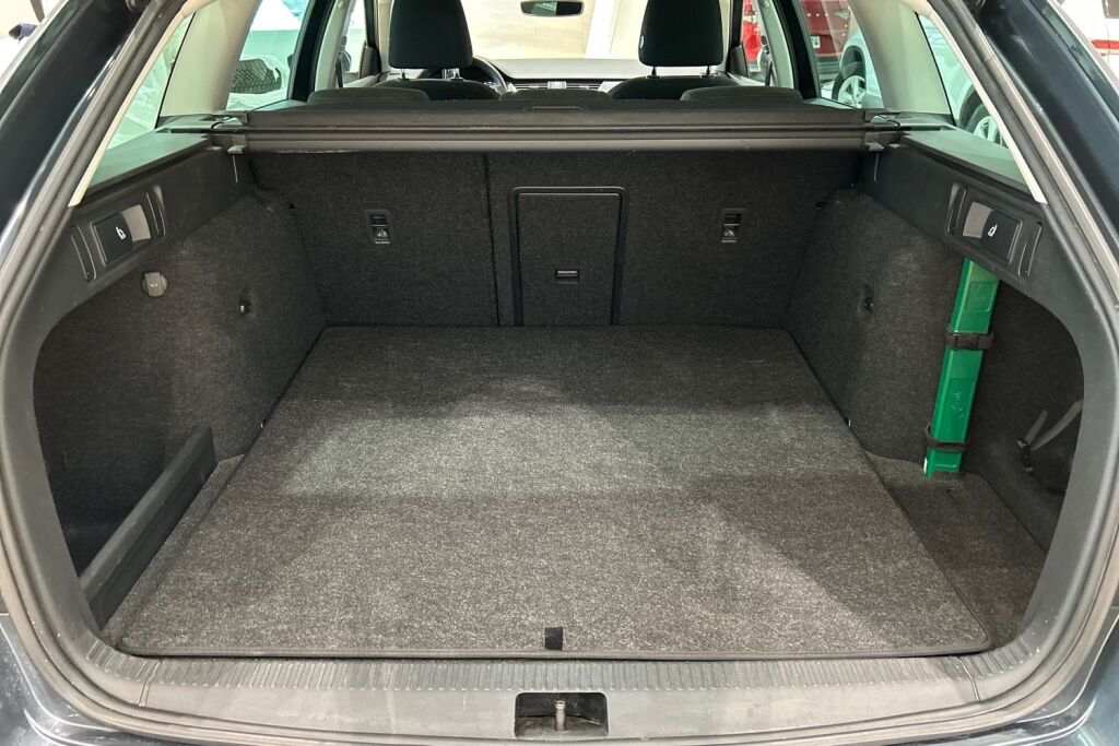 SKODA OCTAVIA 2020 Combi 1,5 TSI G-TEC Style BusinessLine DSG Autom.