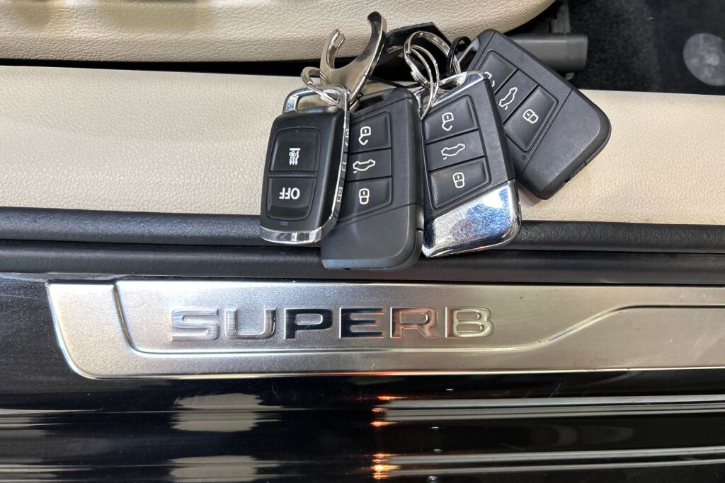Skoda Superb 2020 Combi 1,4 TSI PHEV Style iV DSG Autom.