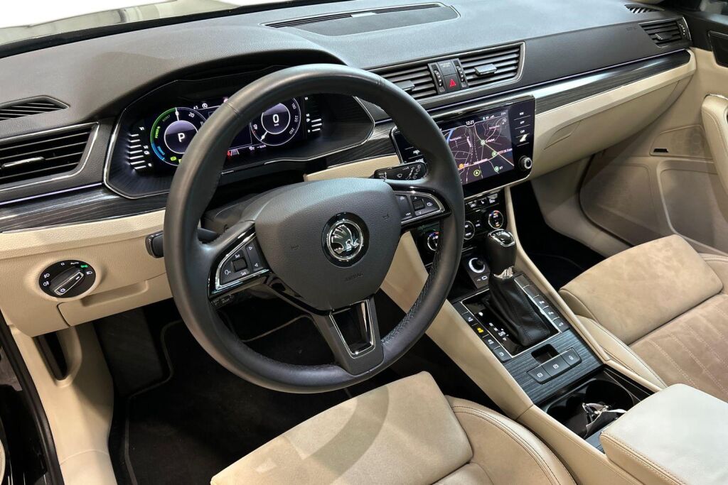 Skoda Superb 2020 Combi 1,4 TSI PHEV Style iV DSG Autom.