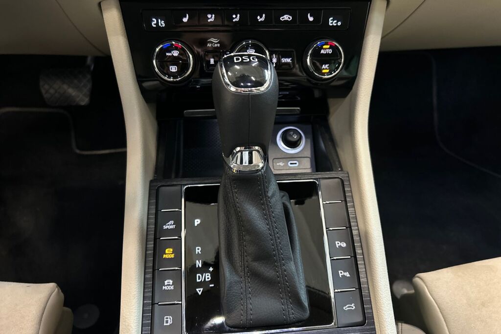 Skoda Superb 2020 Combi 1,4 TSI PHEV Style iV DSG Autom.
