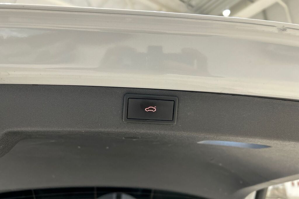 Skoda Enyaq 2021 80 Launch Edition iV