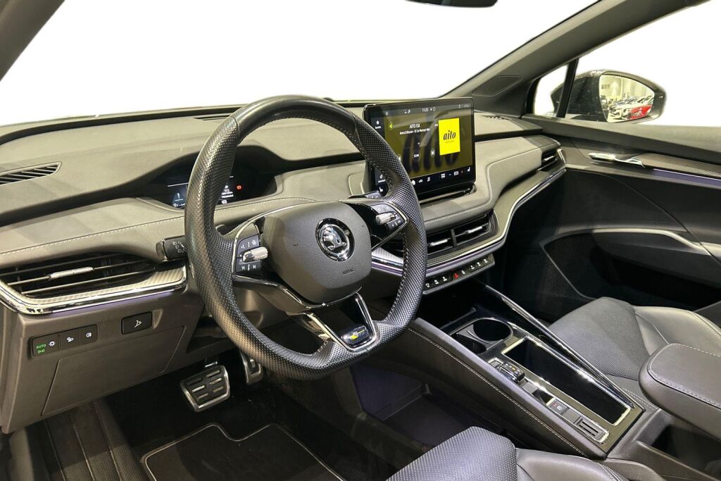 SKODA Enyaq 2022 80x 4x4 RS iV