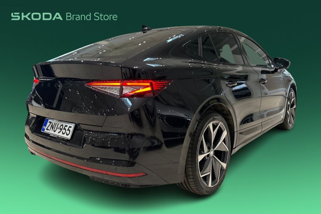 SKODA Enyaq 2022 80x 4x4 RS iV