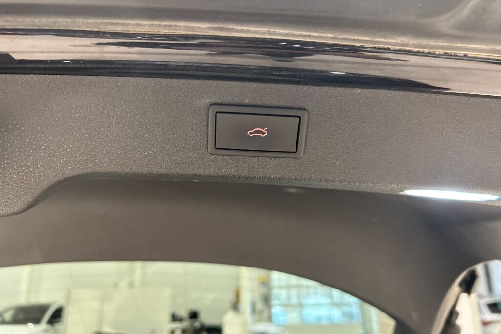 SKODA Enyaq 2022 80x 4x4 RS iV