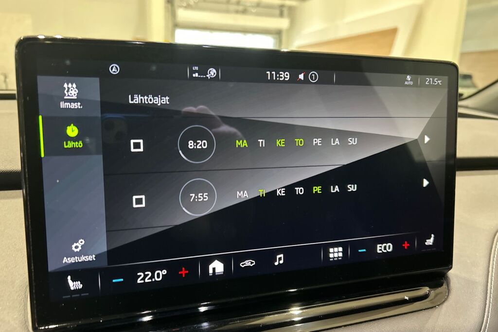 SKODA Enyaq 2022 80x 4x4 RS iV