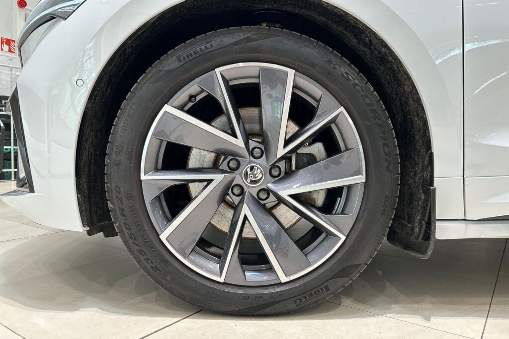 Skoda Enyaq 2023 80x 4x4 SportLine iV