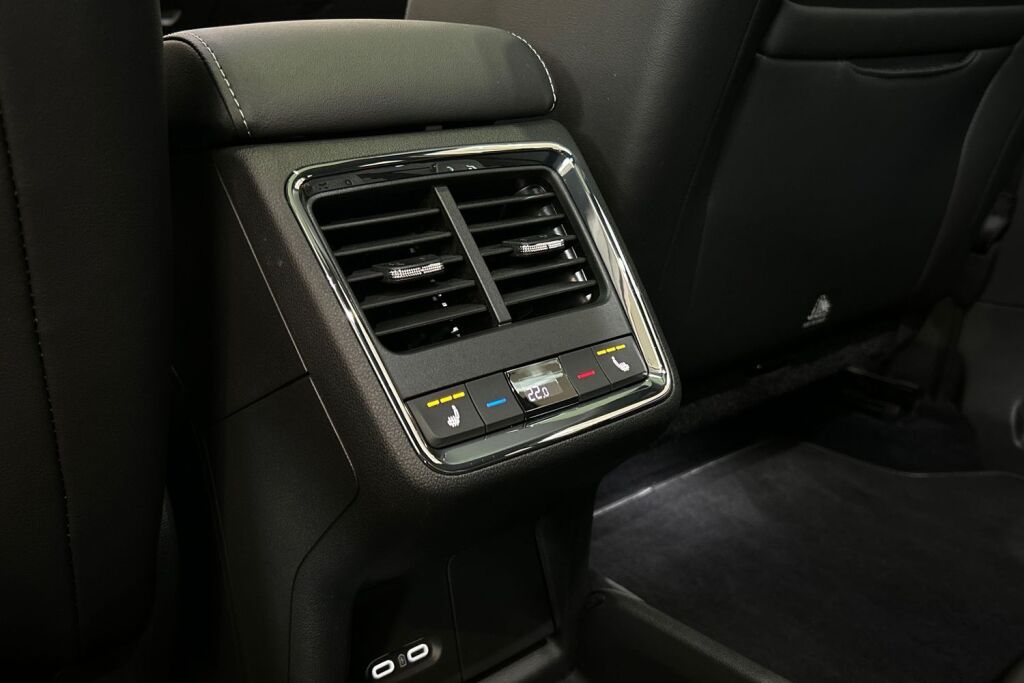 Skoda Enyaq 2023 80x 4x4 SportLine iV